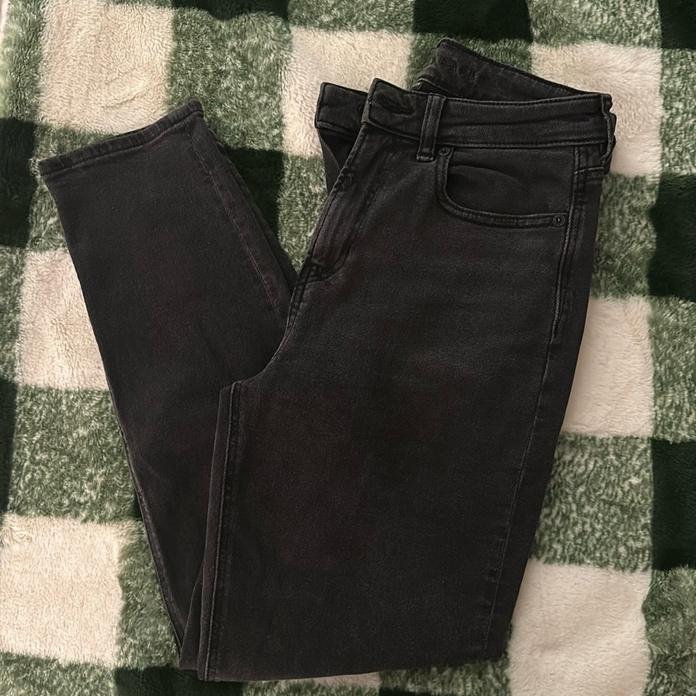 American Eagle Mom Jeans